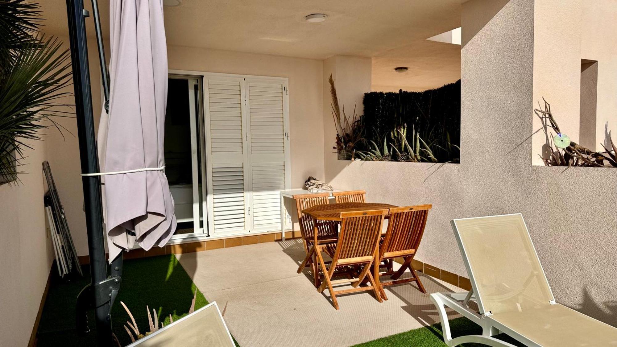 Casa Del Mar Apartment Торокс Екстериор снимка